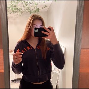 VINTAGE VIRGINIA CROPPED HOODIE!!